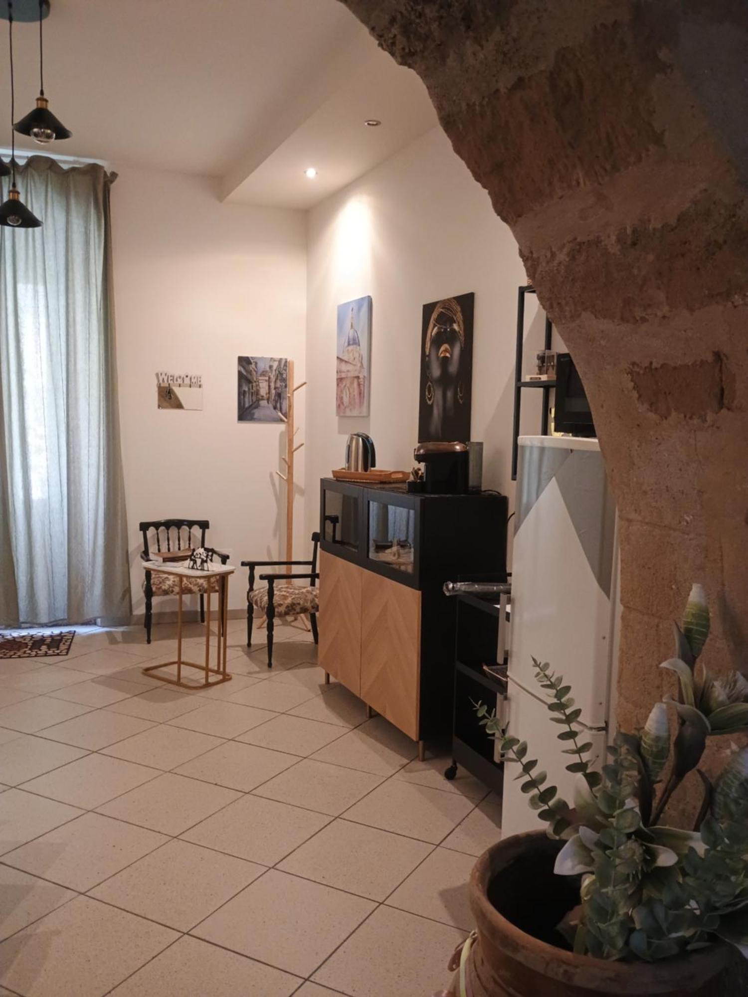 Al Vico Bartoli Suite Room Mazzarino Exterior photo